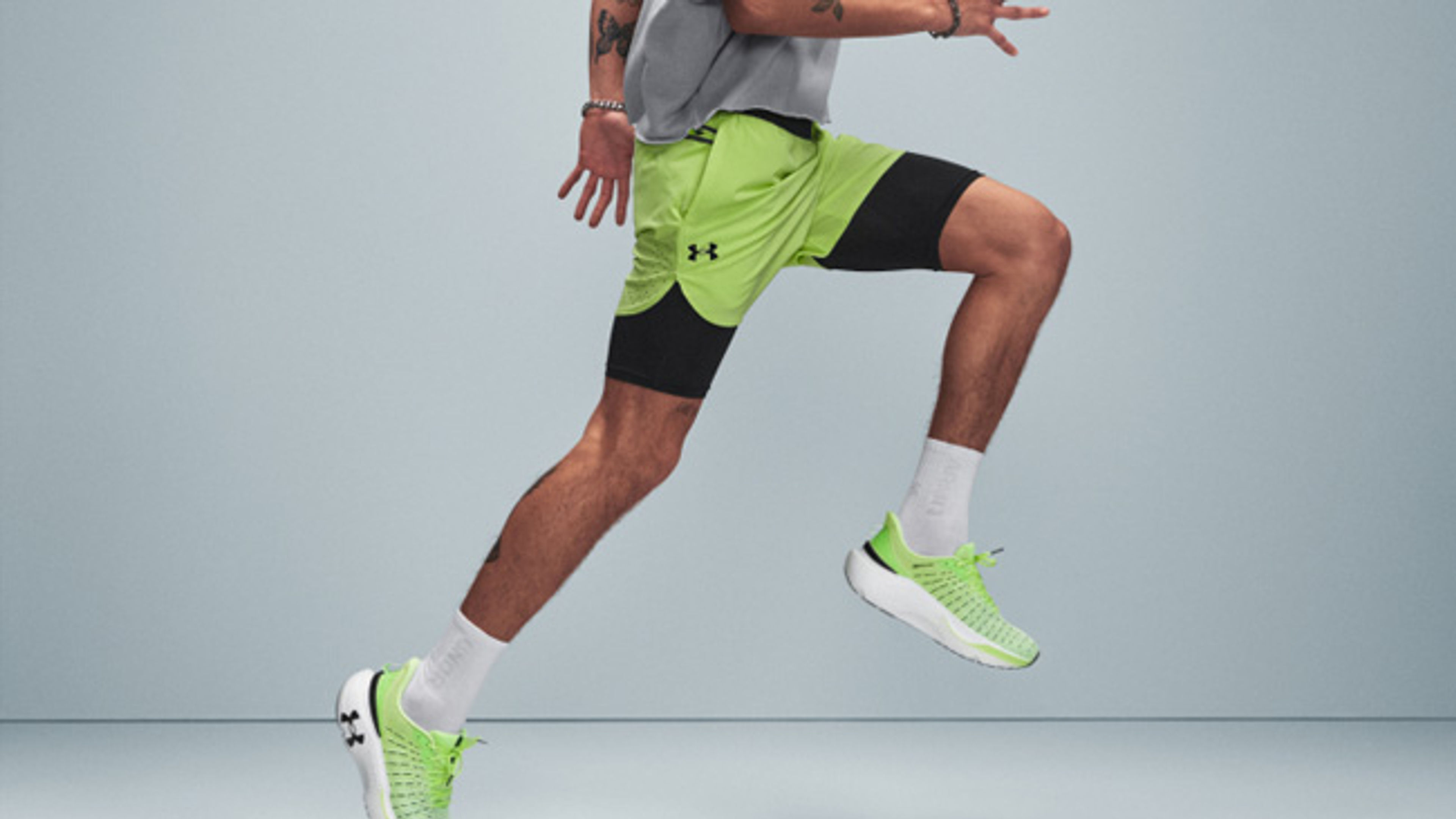 Sepanduk Jualan Under Armour 11.11